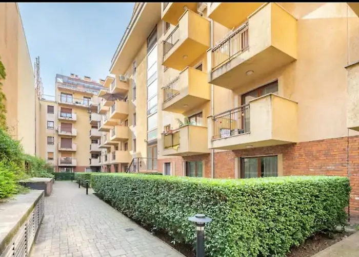 Aurora * Budapest